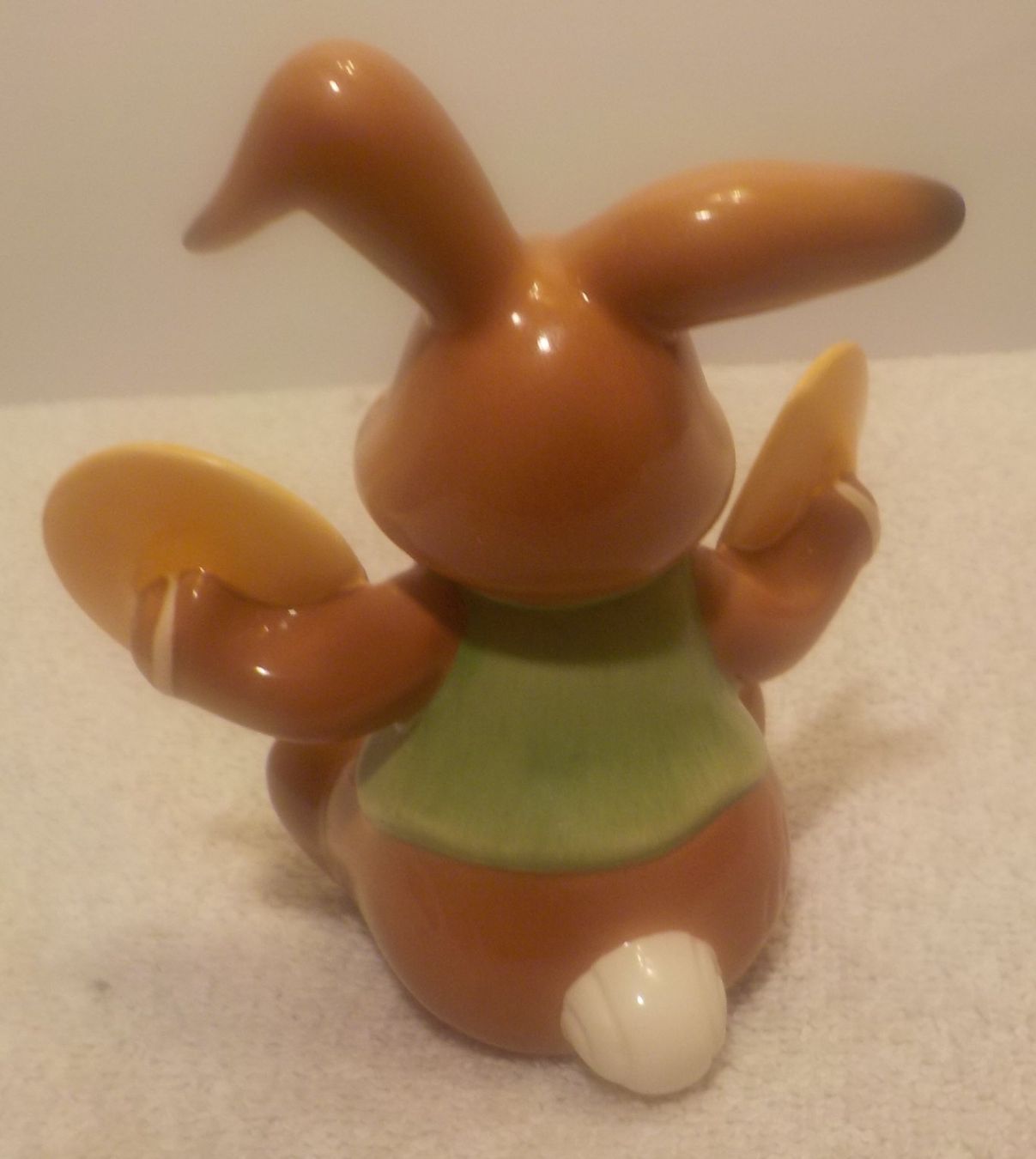 Statuette: Goebel Hase mit Cimbalo – Nuovo e nell'imballaggio originale da Bülach venduto da Freieck 2