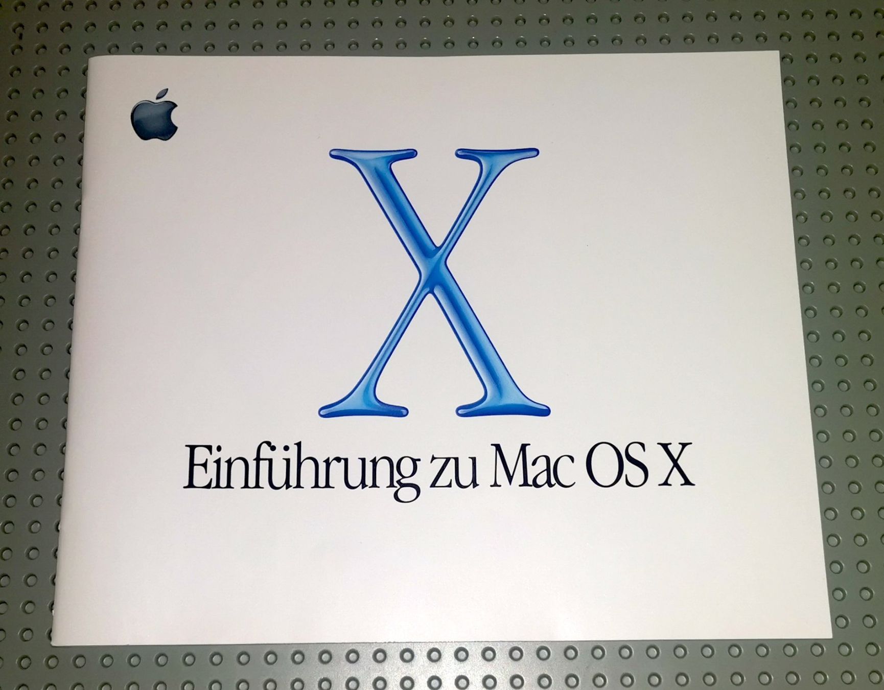Apple Software: Das allererste Mac OS X von Apple - Version 10.0 "Cheetah" – Usato da Degersheim venduto da uGod 6