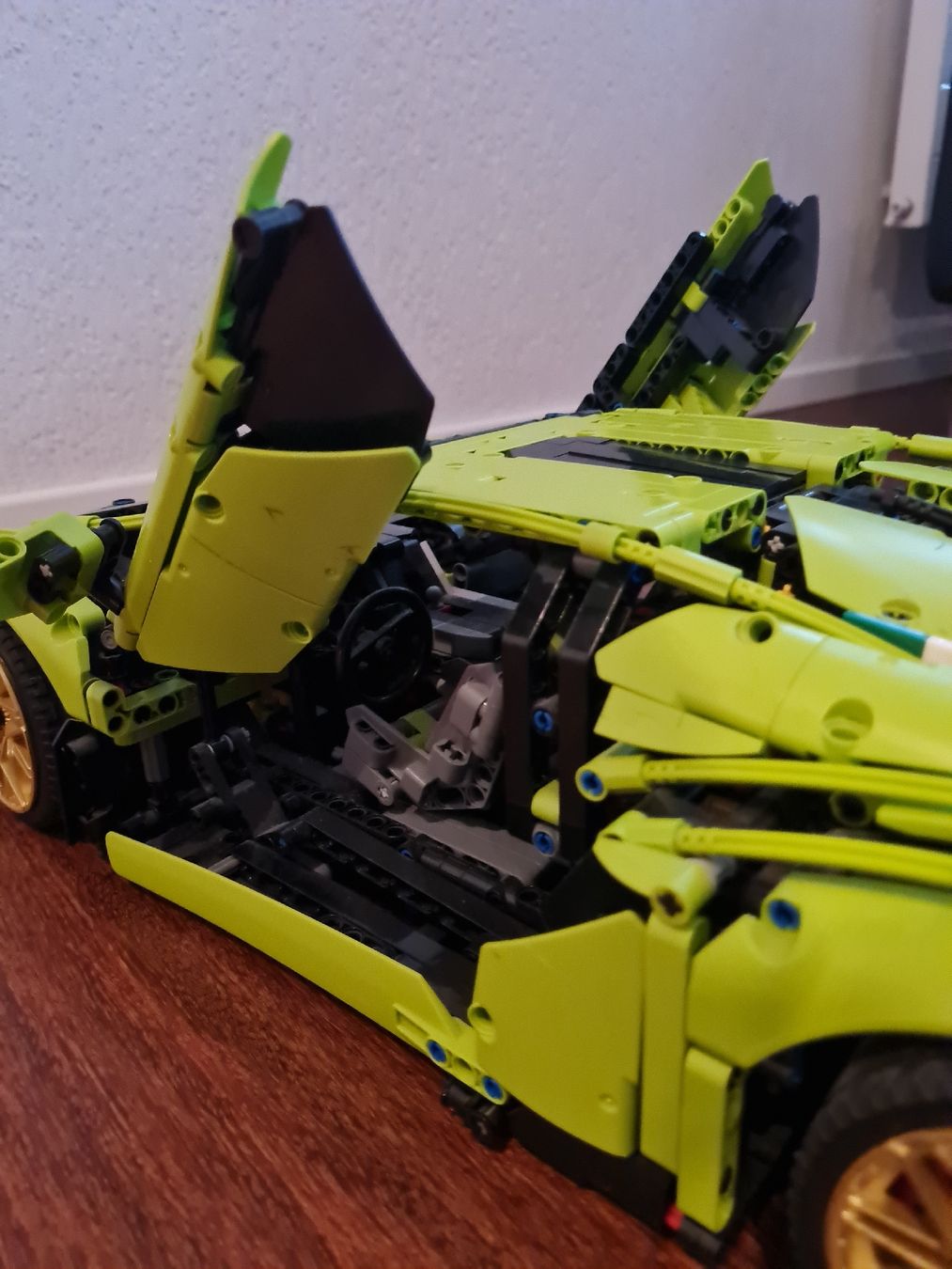 Lego Kit di costruzioni: Lamborgini V12 Lego – Usato da Würenlos venduto da Dodo7 4