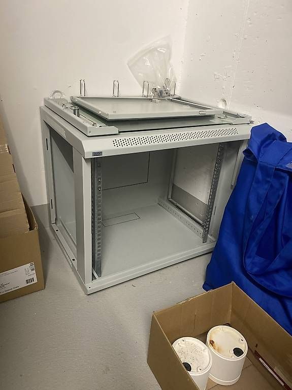 19-Zoll-Netzwerkschrank (Rack) Rittal / Digitus (Gebraucht) in Thayngen ...