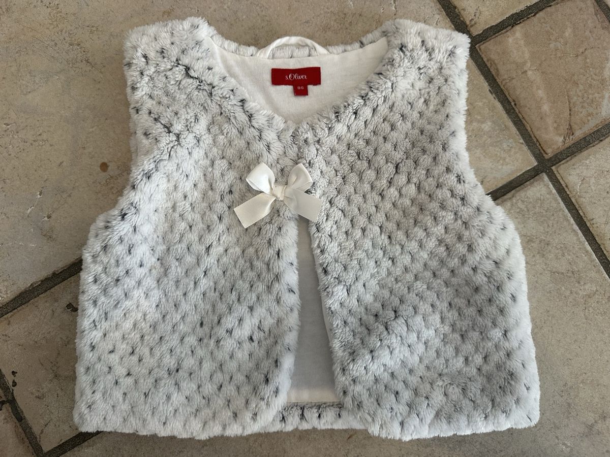 H&M Vestiti & Gonne: H&M Kleid mit Weste S.Oliver, Grösse 80 – Usato da Zermatt venduto da ZerSusi 3