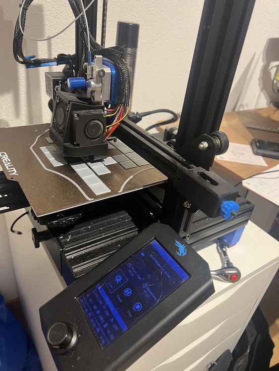 Creality Imprimante 3D: Creality Ender 3 V2 3D Drucker – D'occasion à Luzern par FG1236 1
