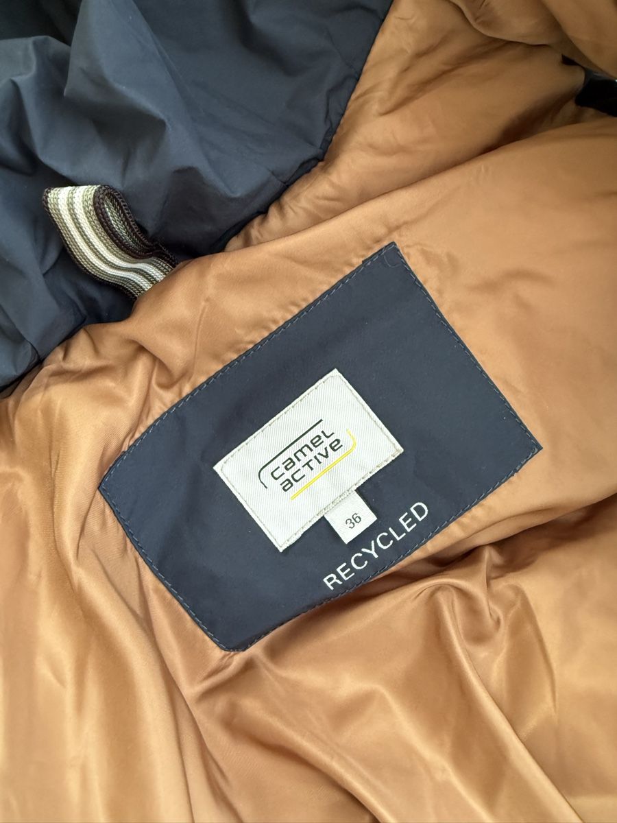Gilet & Giacche senza maniche: Gilet – Usato da visp venduto da Kmemo1 7