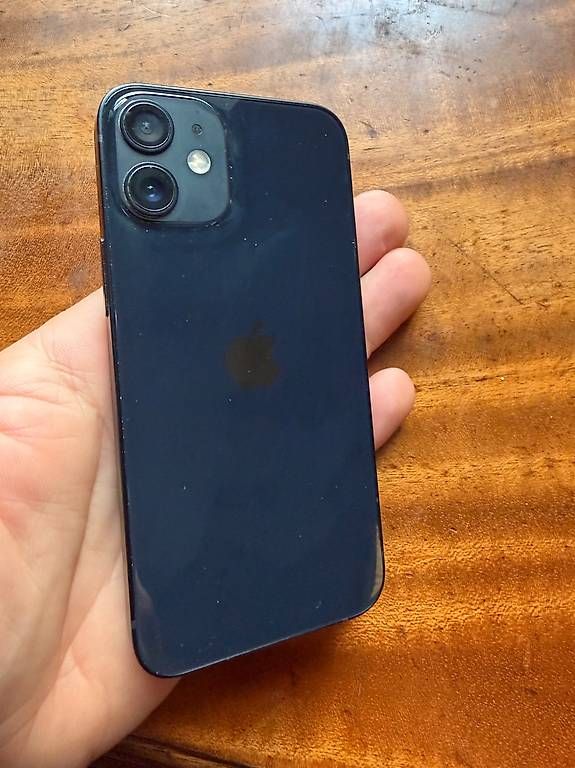 Telefoni cellulari / Smartphones: iPhone 12 mini  – Usato da Wil SG venduto da bar_j7h2 3