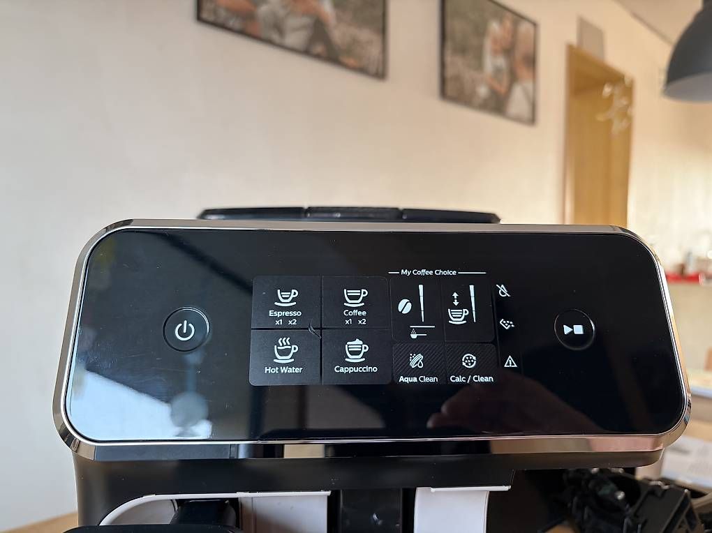 Macchine per caffè & Macchine per espresso: Philips LatteGo EP2235 Vollautomat – Usato da Gurmels venduto da KD91 1