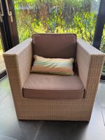 Komfortabler Gartensessel mit Kissen – Rattan-Design Beige