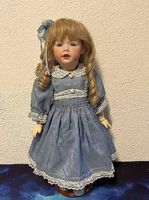 Wunderschöne Vintage-Puppe