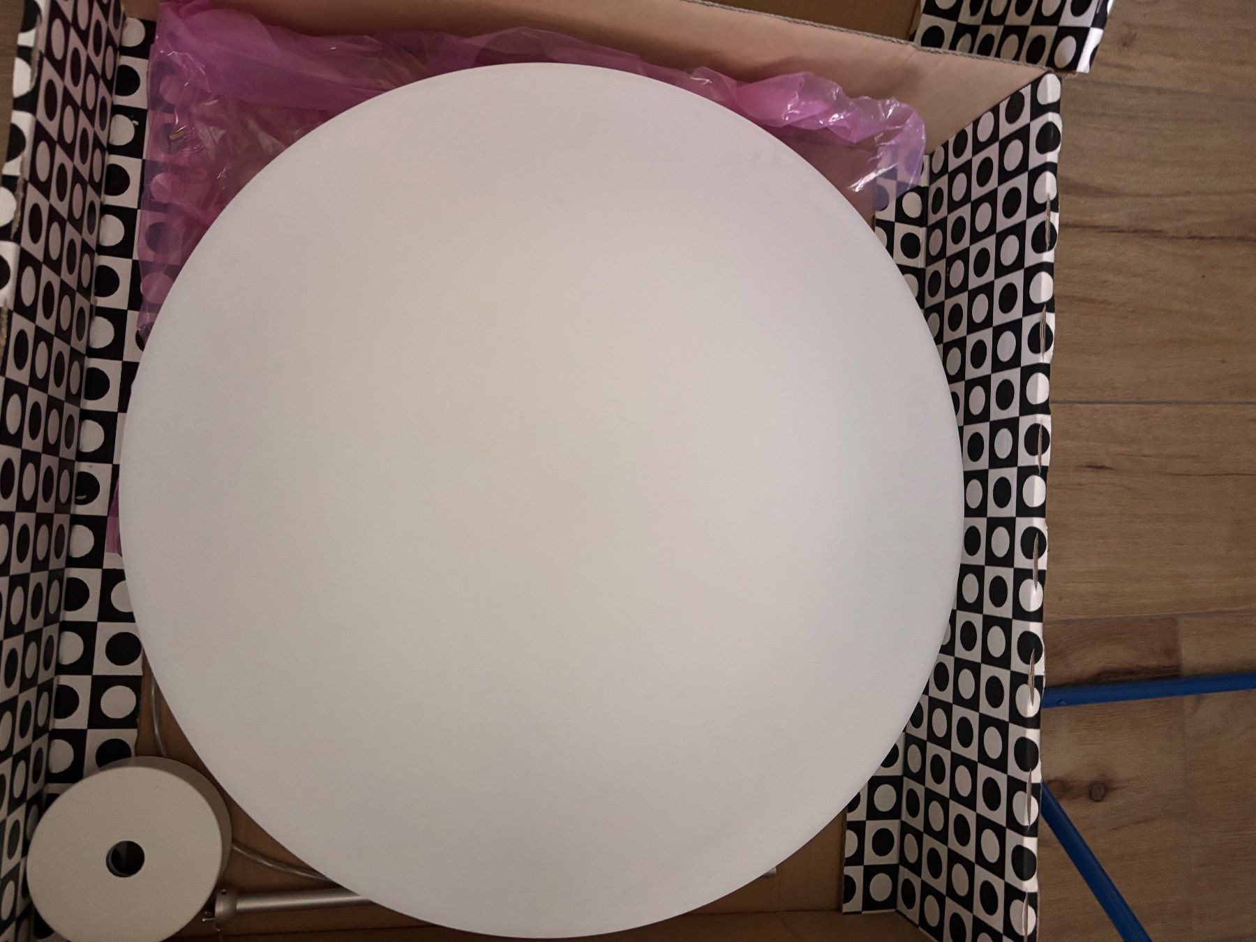 Regent Kronleuchter & Deckenlampen: Regent Lighting Milano – Neu und originalverpackt aus Bözen von sar_569z