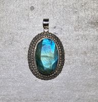 Labradorit Anhänger Silber 925 handgefertigt, oriental