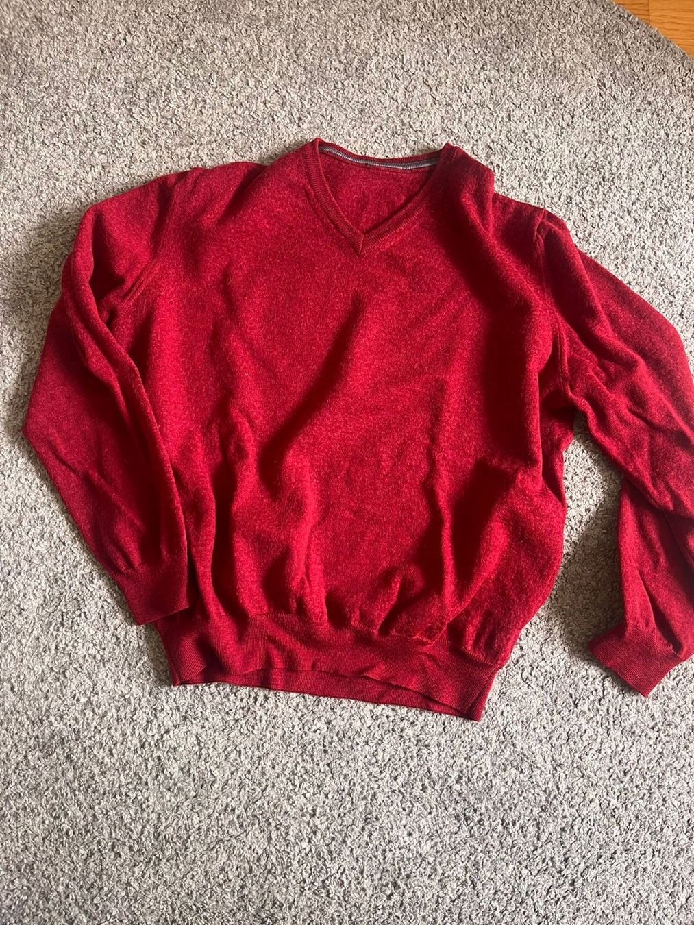 Pullover & Sweatshirts: Roter Strickpullover – Gebraucht aus Steffisburg von ria_8kvp 1
