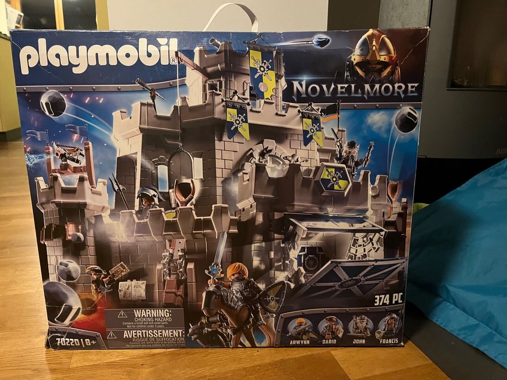 Playmobil Grand Château Novelmore (70220) Avec D'autres Pièces, Occasion