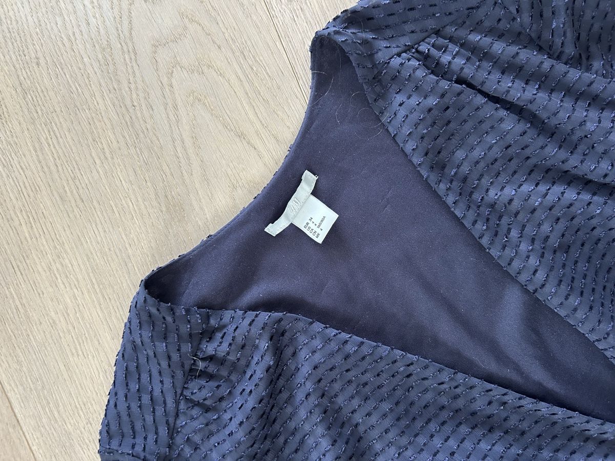 H&M Vestiti: Kleid lang langarm blau H&M Gr. 34 – Usato da Zug venduto da Gibbi80 1