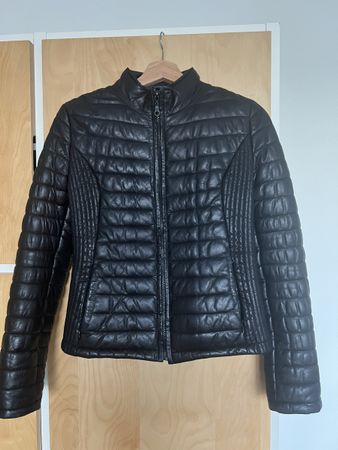 Schwarze Lederjacke (S)