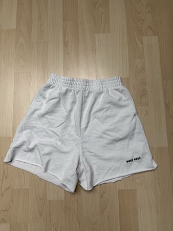 White Easy Soul Summer Shorts