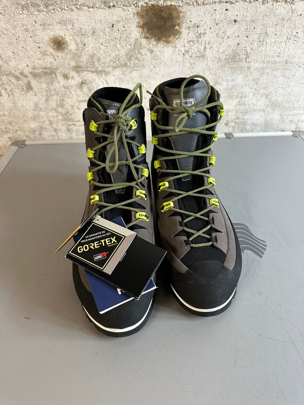 Dolomite Herrenschuhe: Dolomite Wanderschuhe Neu Gr. 44 – Gebraucht aus Emmenbrücke von karkarkar 4