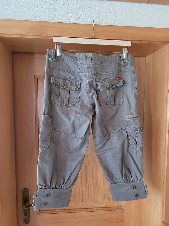 Only Pantaloni: Hose 7/8 Only, Grösse 38 – Usato da Kallnach venduto da _blub_ 1