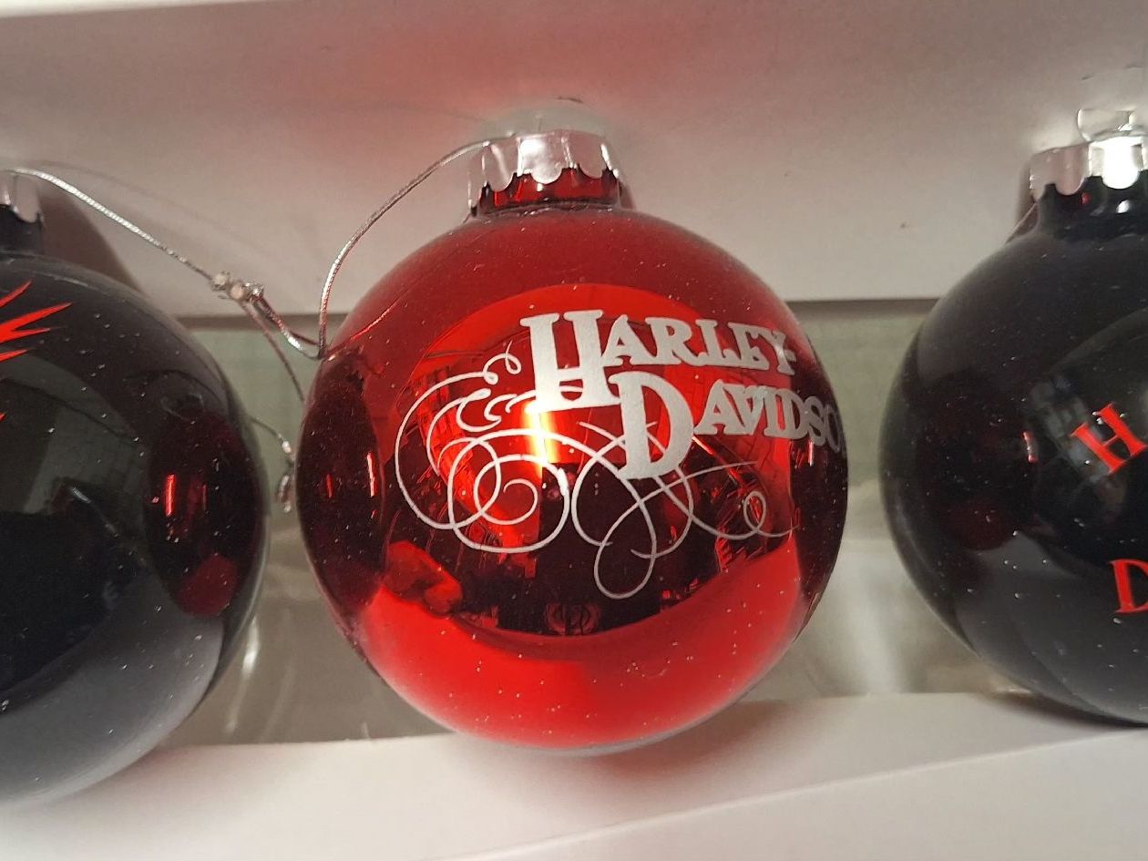 Harley-Davidson Tutte le decorazioni: Harley Davidson Weihnachtskugeln - 3er Set – Nuovo e nell'imballaggio originale da Brugg AG venduto da bacbac5757