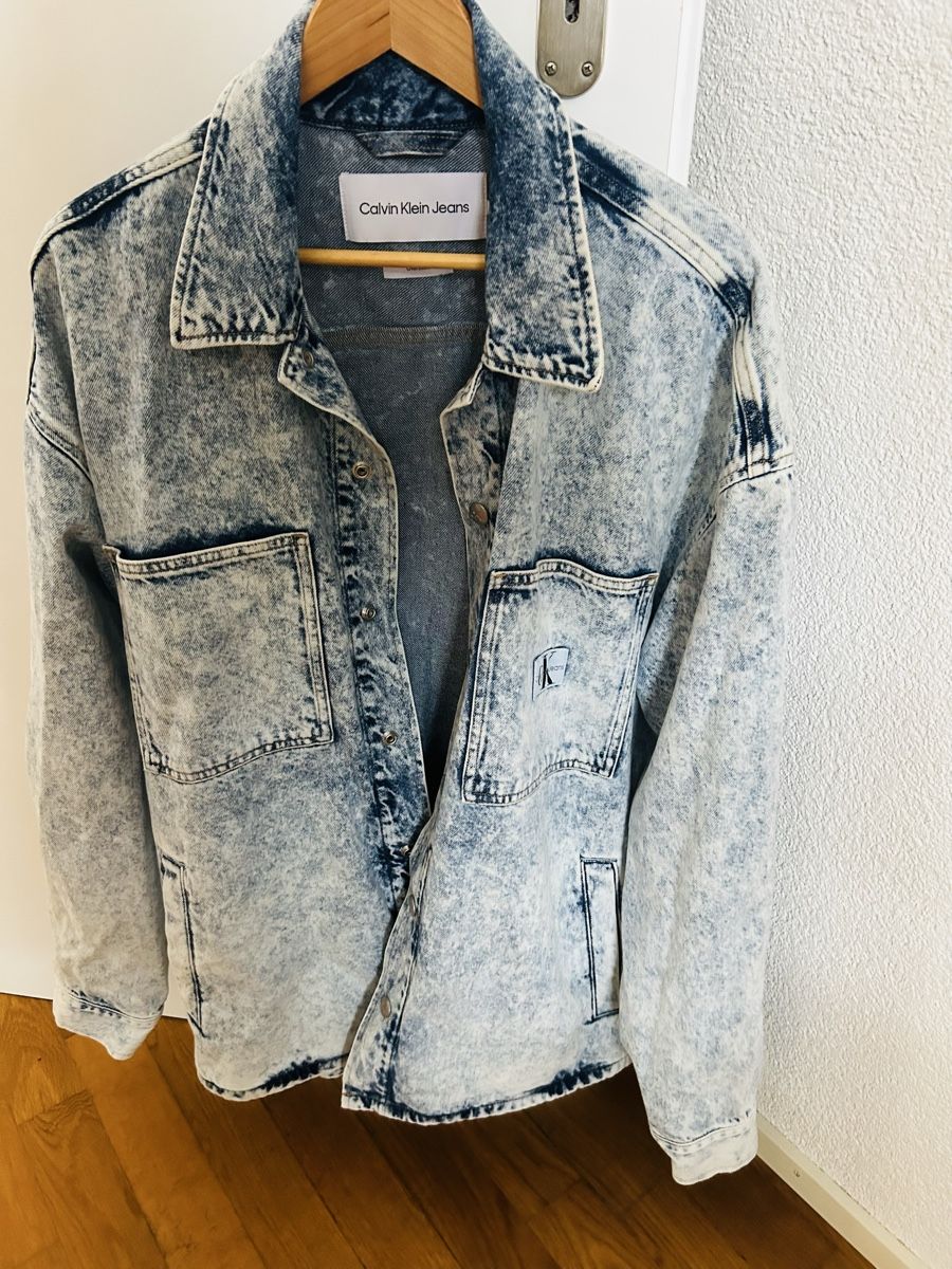 Calvin Klein Giacche: Calvin Klein Oversized Denim Jacket – Usato da Frauenfeld venduto da Ufi83