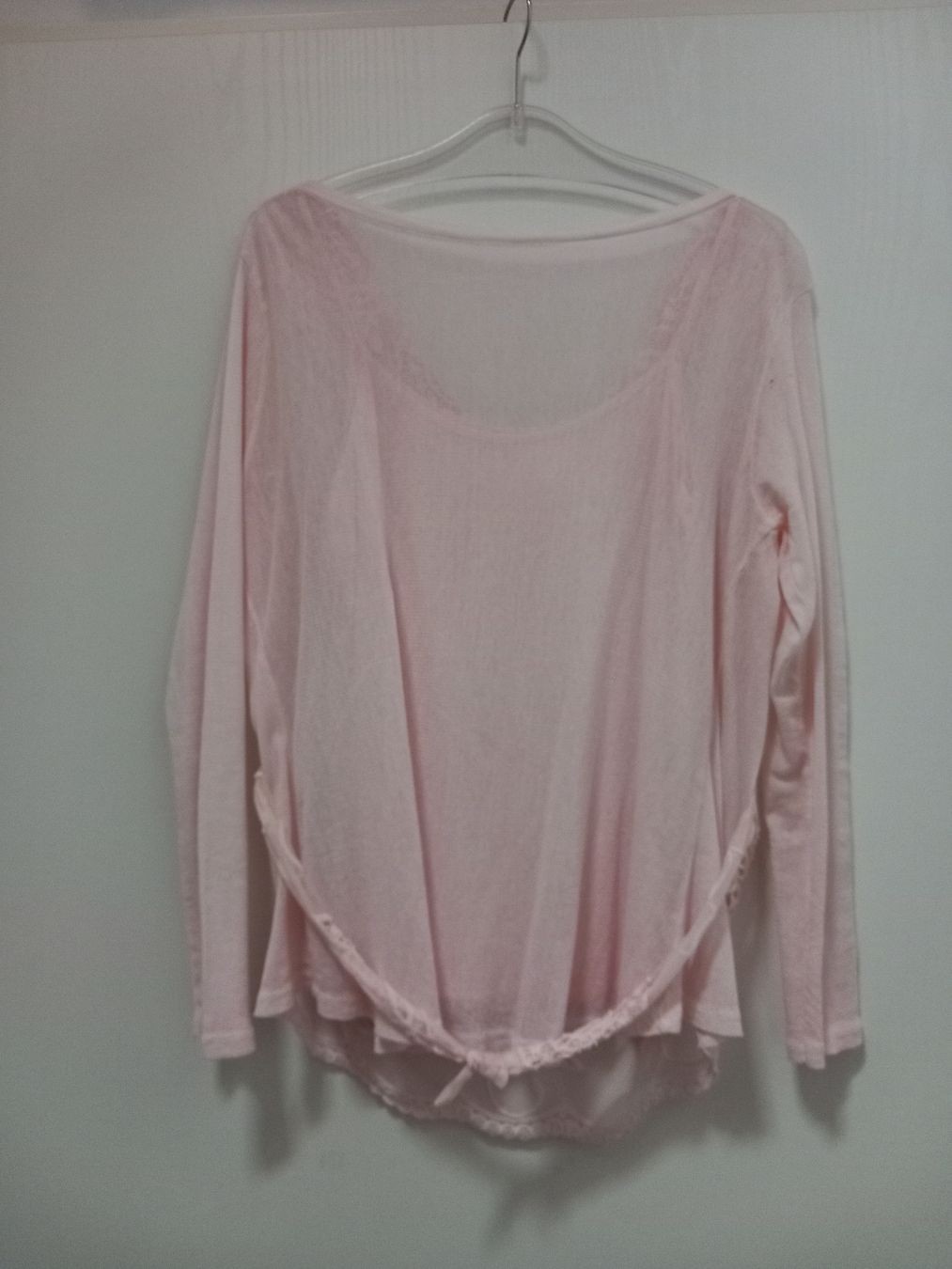 T-shirt: Rosa T-Shirt Bluse, Twinset, M,mit Seide – Usato da Näfels venduto da gil_sindamel 1