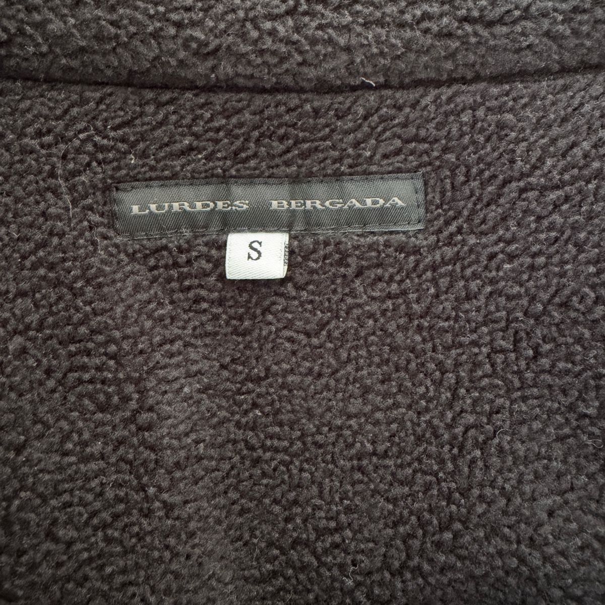 Jacken: Lurdes Bergada Black Cropped Jacket – Neu (gemäss Beschreibung) aus Emmen von Colette-Juliette 5
