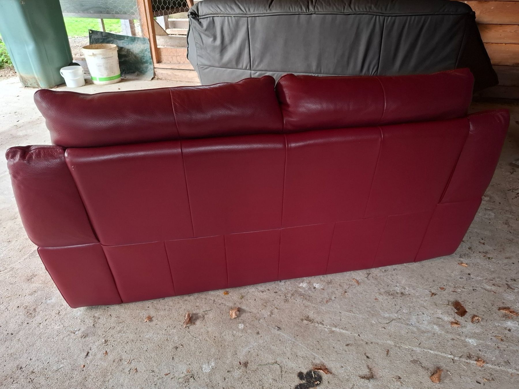 Divani: Sofa rot – Usato da Holderbank SO venduto da argokim 2