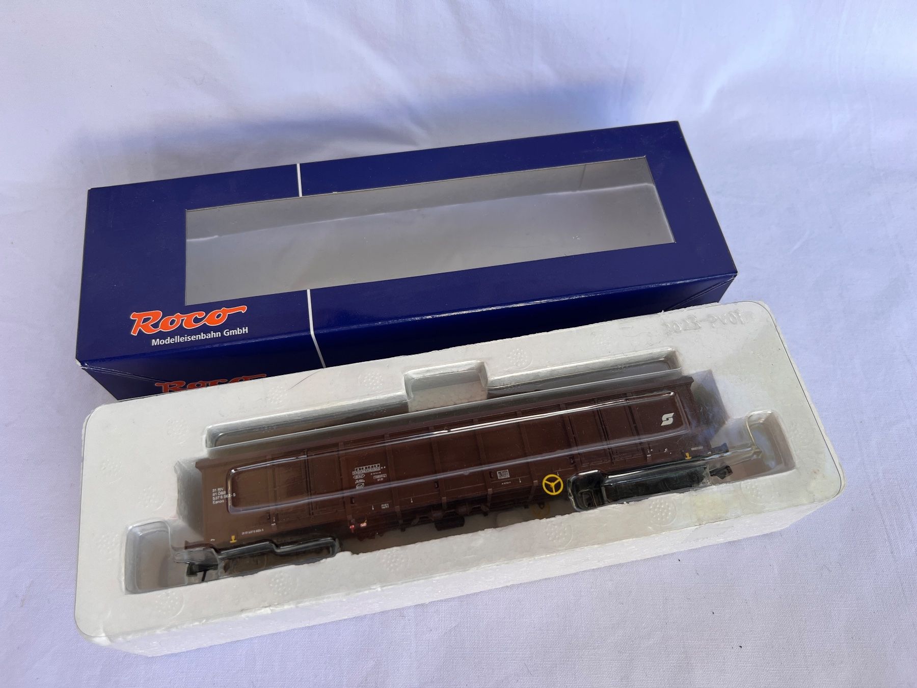 Roco Modellini di ferrovie: Güterwagen H0 – Usato da Männedorf venduto da Franzflo