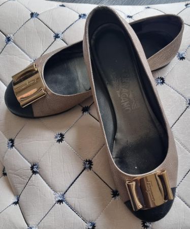 Ferragamo Ballerina original.