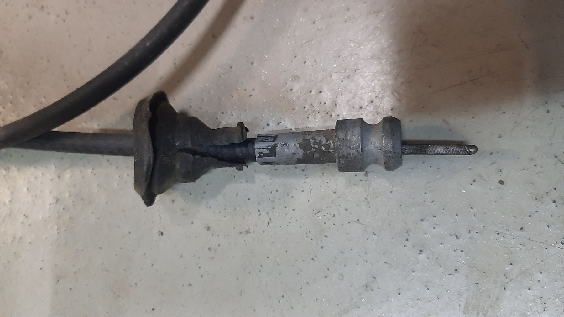 Tutti pezzi di ricambio auto: matra murena Tachowelle Tacho Seite – Usato da Steffisburg venduto da Globas 2