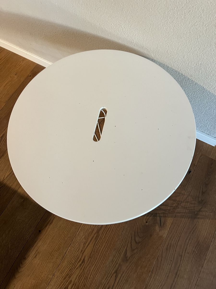 Comodini: IKEA KVISTBRO Aufbewahrungstisch – Usato da Uerikon venduto da Saffagirl 3