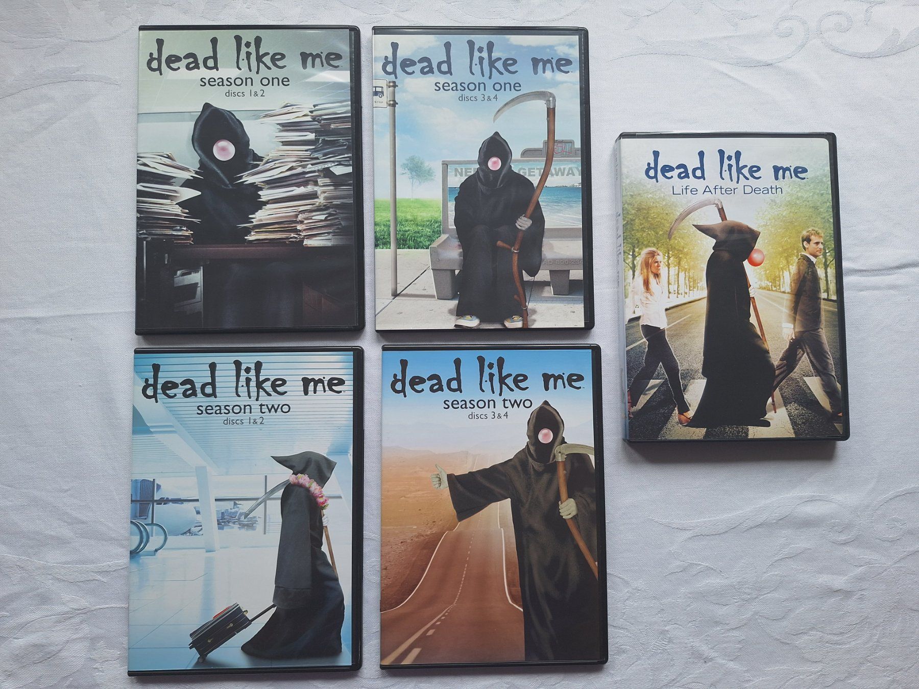 Tutti i DVDs: dead like me - the complete collection – Usato da Spreitenbach venduto da misi.m 1