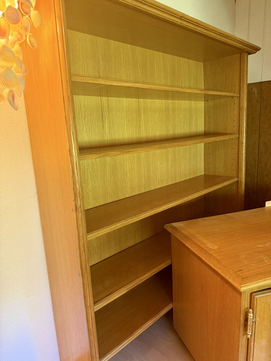 Étagères: Möbel/Bibliothek – D'occasion à Fribourg par Fmia 4