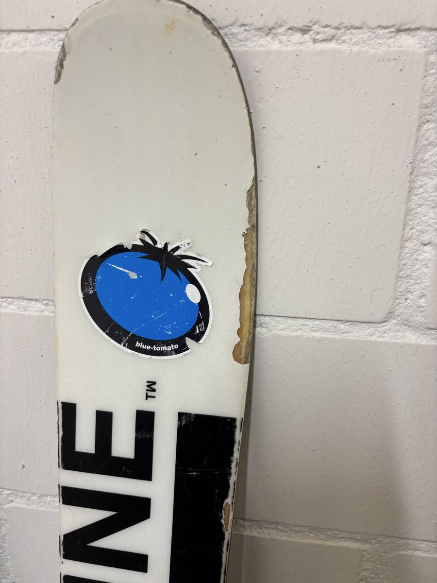 Sci: Line Freestyle Ski mit Marker Griffon Bindung – Usato da Binz venduto da nitrobat 1