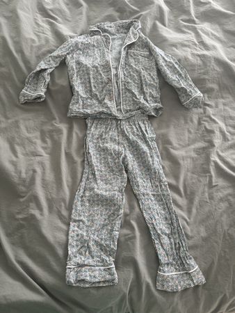 Blumen Pyjama Set, Grösse 98，Sommerlich leicht & bequem