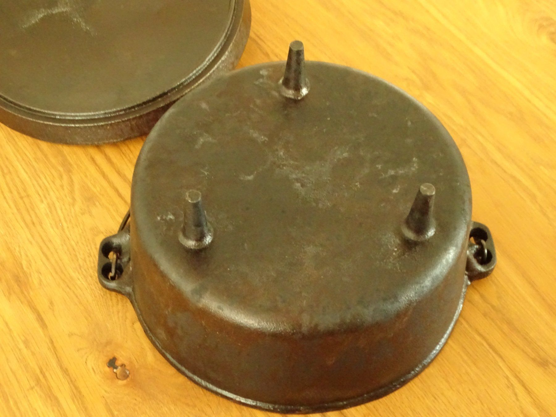 Töpfe: Gusseiserner Schmortopf 26cm / 10" – Gebraucht aus Hirzel von Musicman03 5