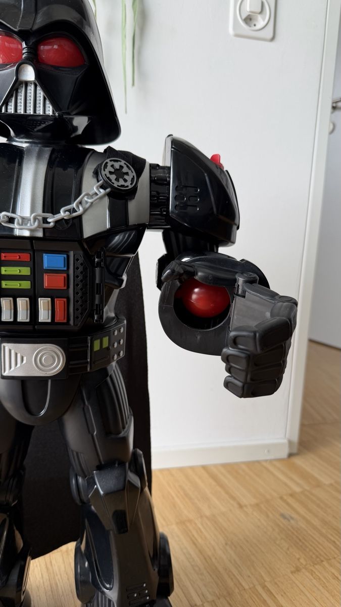 Giocattoli: Darth Vader Bot mit Licht & Sound - 60 cm – Usato da Pratteln venduto da Paddy_311 3