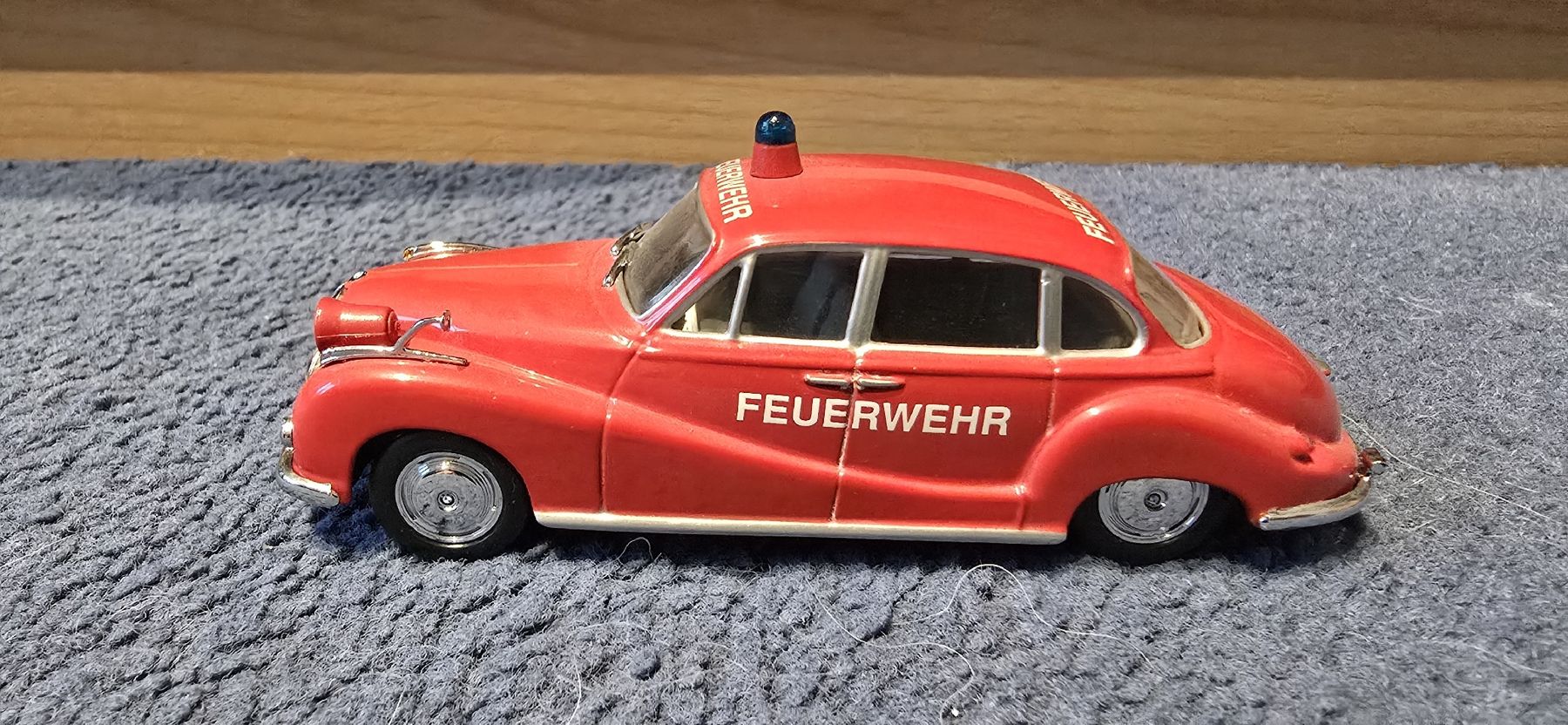 BMW Modellautos: BMW 501 Feuerwehr – Neu (gemäss Beschreibung) aus Merligen von SwissMini27 4