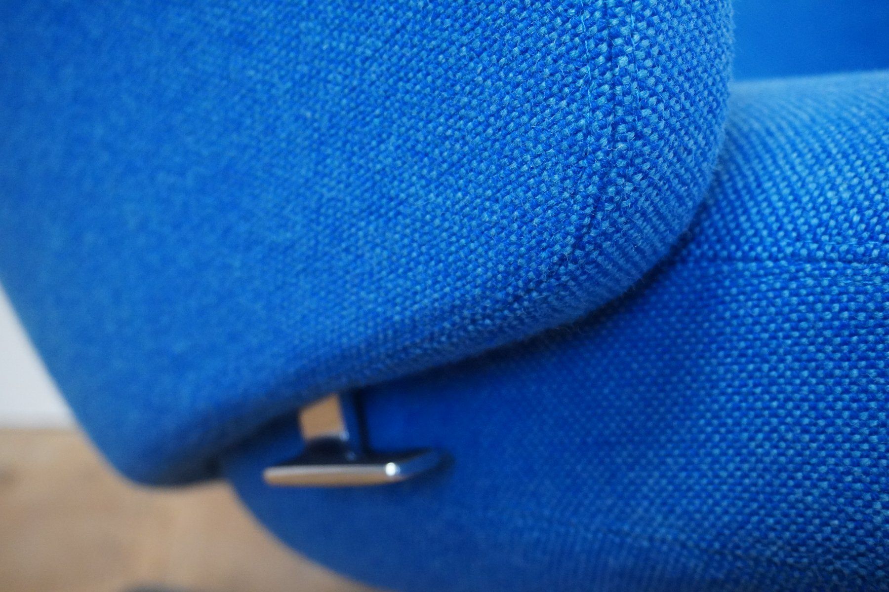 Vitra Poltrone: Vitra Grand Repos mit Ottomane Stoff blau – Usato da Bad Zurzach venduto da QLASSIQ 7