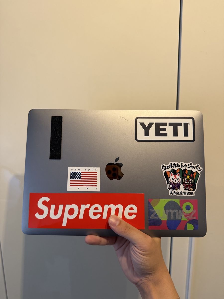 Apple Notebooks: Mac Book Pro 13” Touchbar – Gebraucht aus Magliaso von therealgivn 1