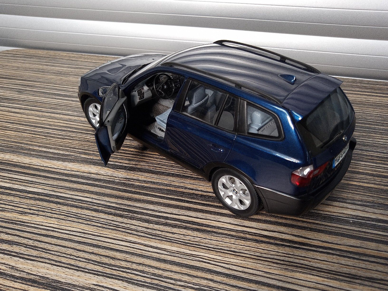 Kyosho Modellautos: BMW X3 dunkelblau von Kyosho – Gebraucht aus Reiden von Zofi-Brocki 1