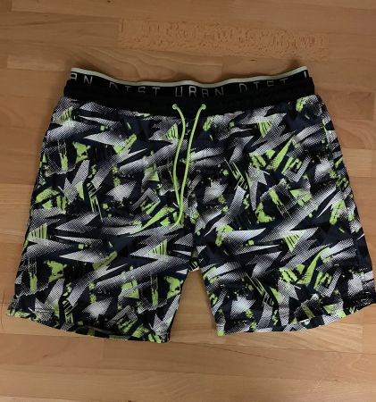 Badeshorts mit breitem Gummiband / Grösse XXL