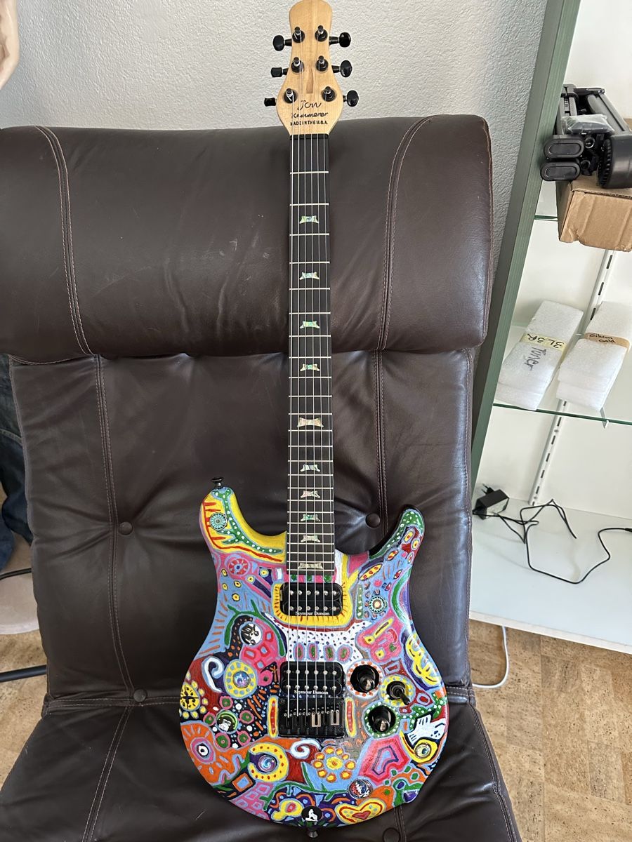 Strumenti musicali: Jon Kammerer E- Gitarre – Usato da Tschierv venduto da Screamingwolfguitars