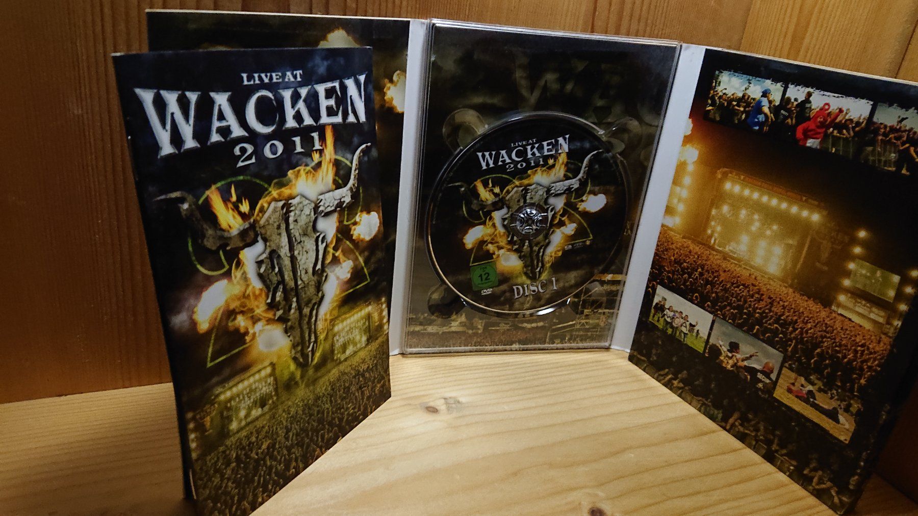 Tutti i DVDs: LIVE AT WACKEN 2011 auf DVD 25 Years louter than Hell – Usato da Wilderswil venduto da Exebub 6