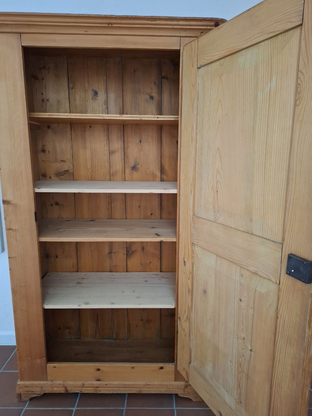 Armadi: Bauernschrank Tanne – Usato da Egg b. Zürich venduto da Kleinigkeit123 5