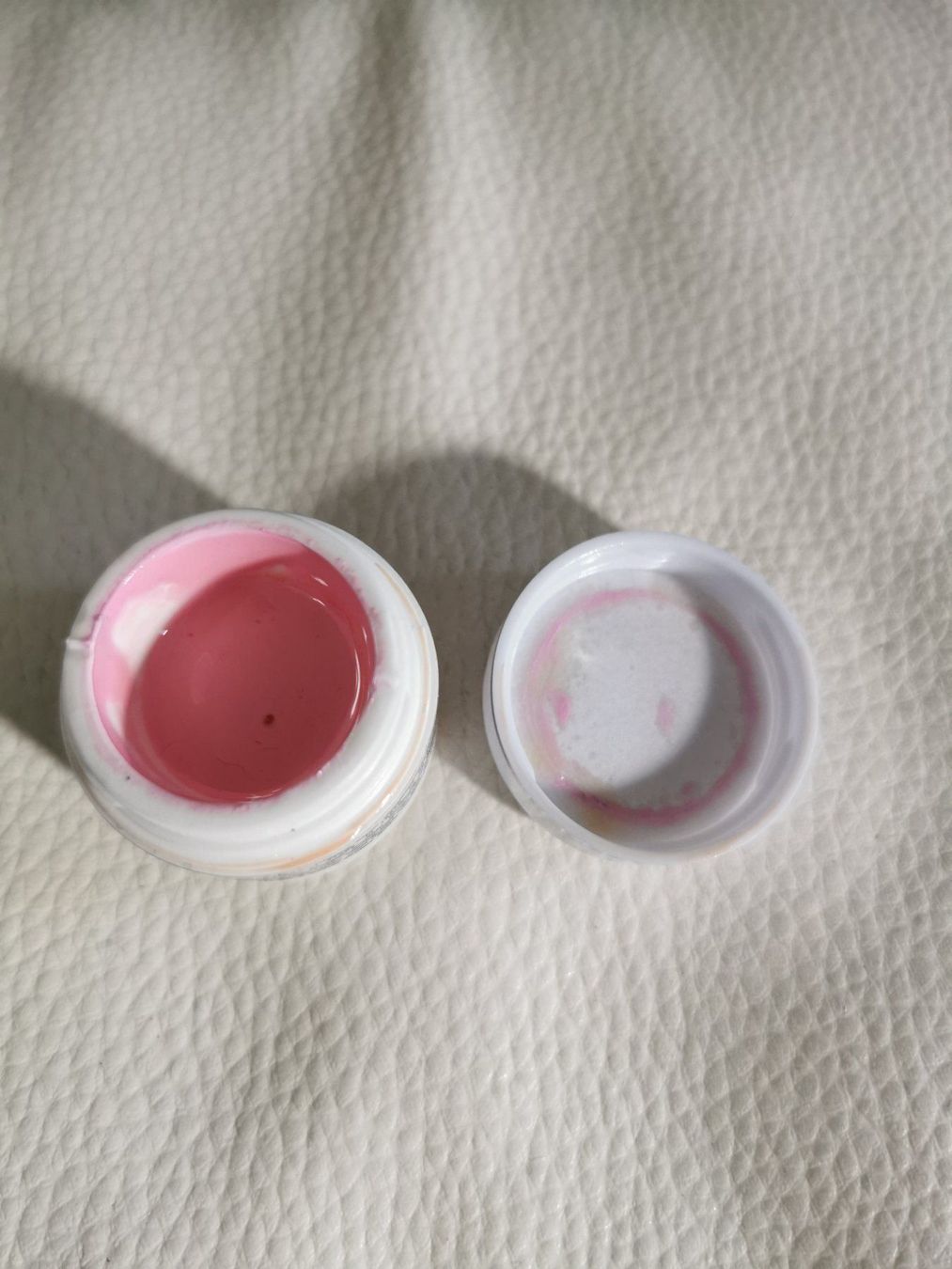 Unghie finte: Farbgel Dark Pink – Usato da Malters venduto da Wahni81