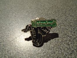 Pin Heinecken Saxophon