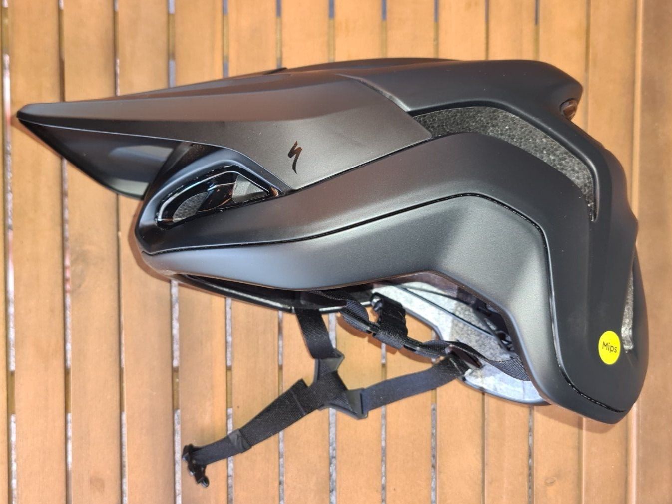 Specialized Helme: Casque VTT Specialized Ambush 2 – Neu und originalverpackt aus Biel/Bienne von  2