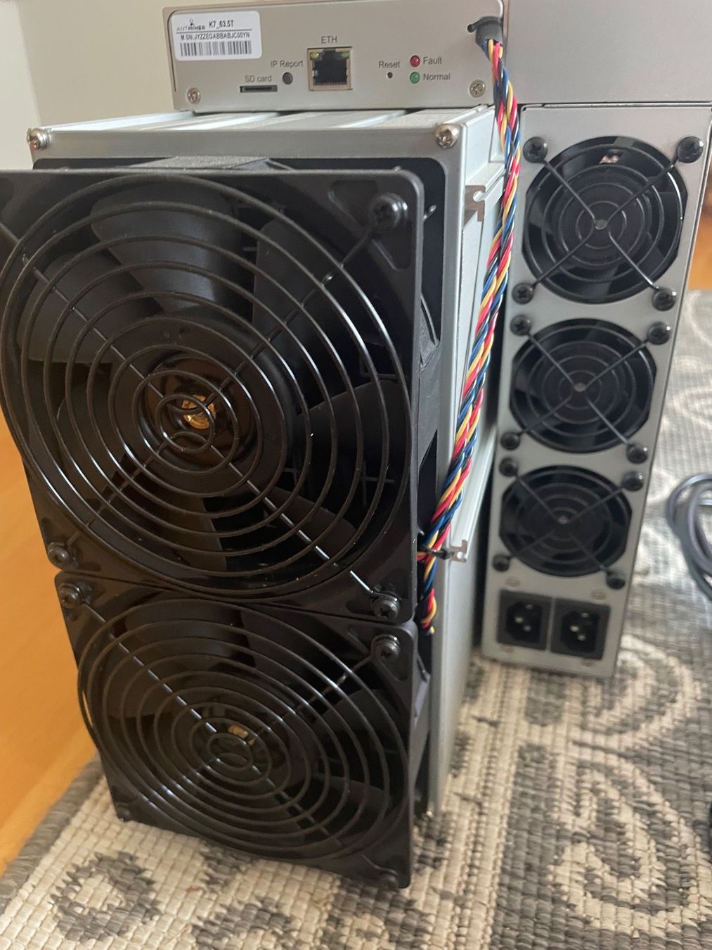 Schede grafiche: Bitmain Antminer K7 63.5 TH/s – Usato da Villigen venduto da Swiss-Watches 3