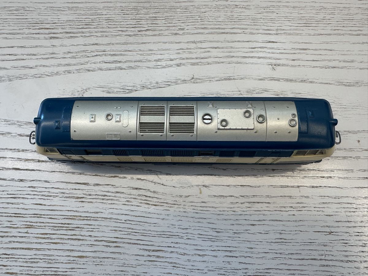 Märklin Modellini di ferrovie: Märklin 3074 DB BR 216 digital – Usato da Lupsingen venduto da New-Haven 3
