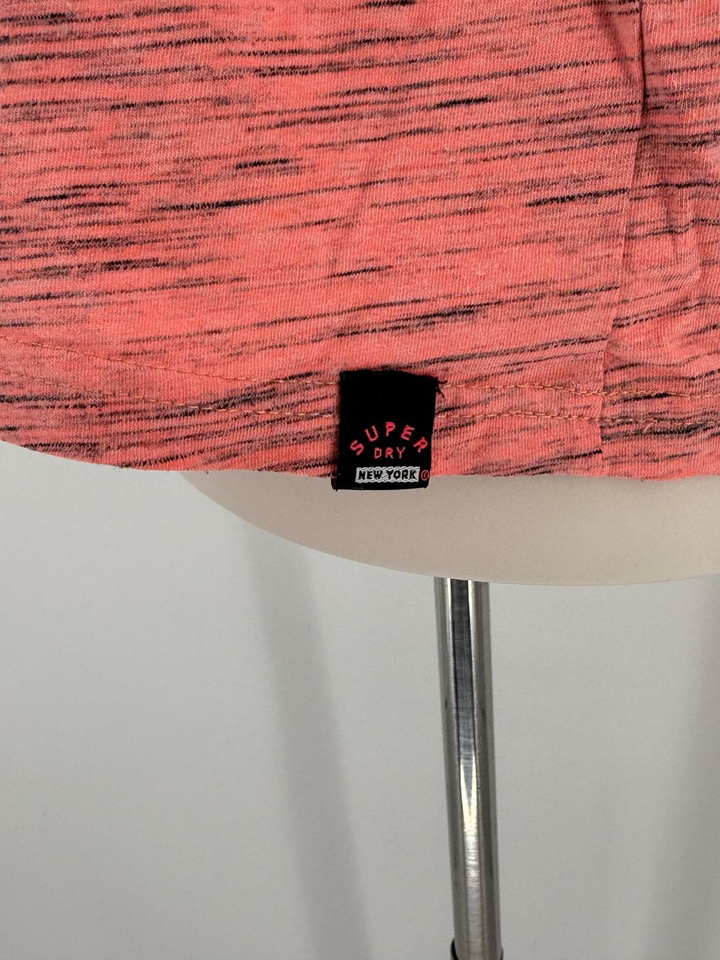 Superdry T-Shirts: Superdry Shirt Gr. M/L – Gebraucht aus Auenstein von moin. 2