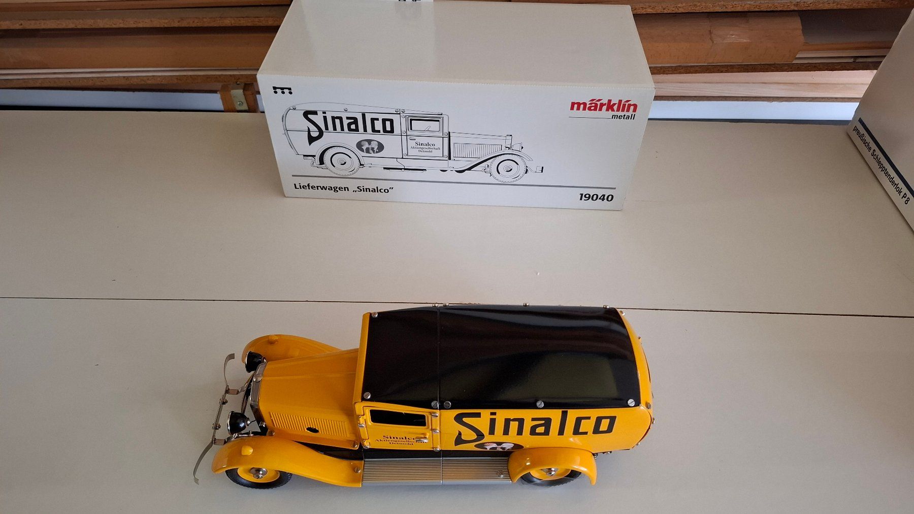 Märklin Kit di modellismo & Modellini statici: Lieferwagen "Sinalco" - Märklin - 19040 – Nuovo (secondo la descrizione) da Schönenbuch venduto da krokometer